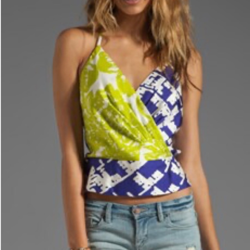 Trina Turk Women's Lightweight Abstract Silk Tank Size 2